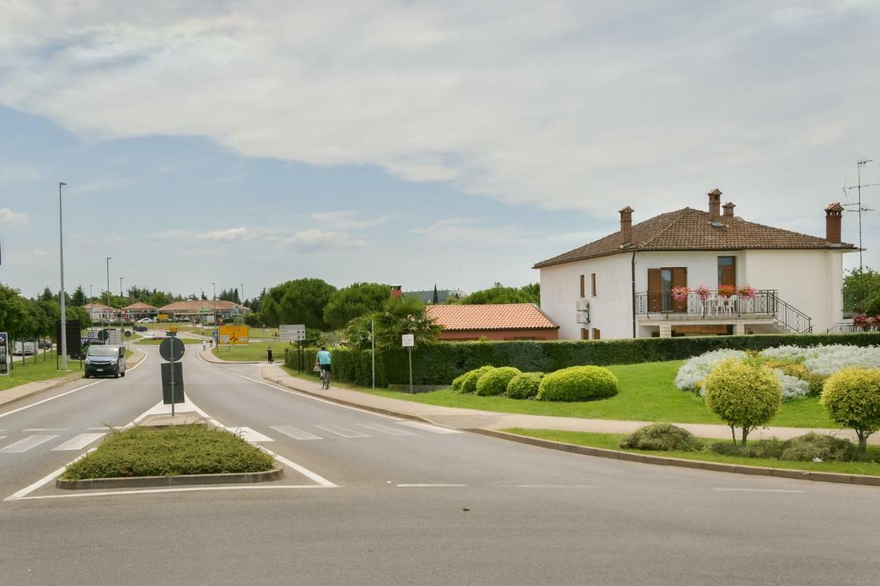 Alek Apartman Novigrad Istria Kültér fotó