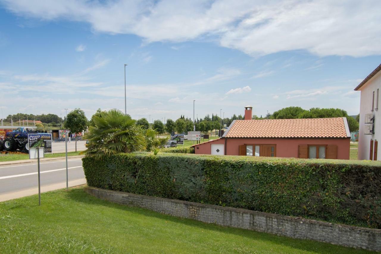 Alek Apartman Novigrad Istria Kültér fotó